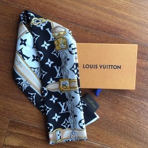 BNIB Louis Vuitton Bandeau